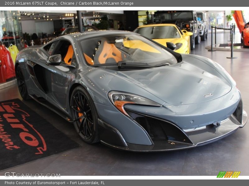 Chicane / Carbon Black/McLaren Orange 2016 McLaren 675LT Coupe