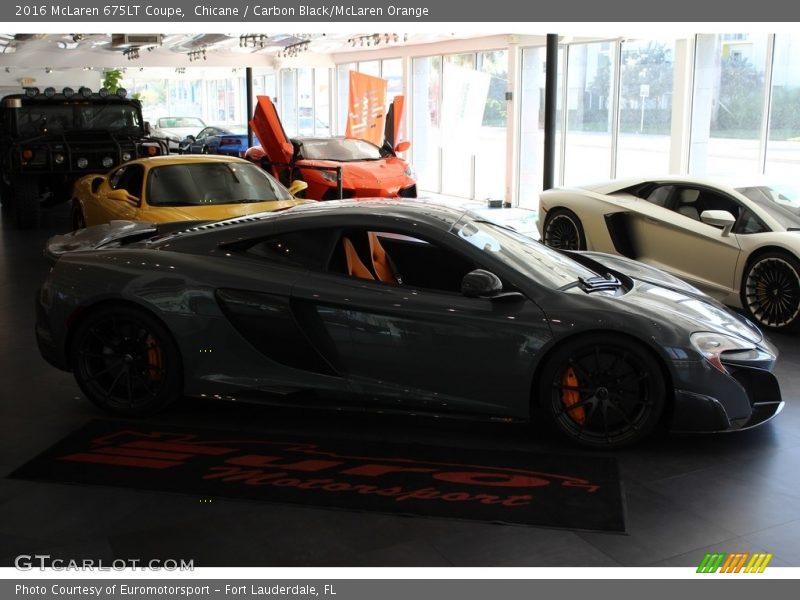 Chicane / Carbon Black/McLaren Orange 2016 McLaren 675LT Coupe