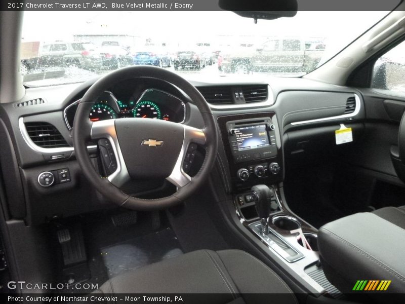 Blue Velvet Metallic / Ebony 2017 Chevrolet Traverse LT AWD