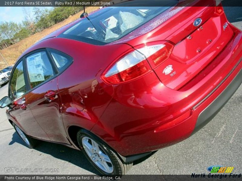 Ruby Red / Medium Light Stone 2017 Ford Fiesta SE Sedan