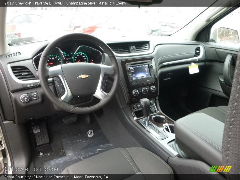 Champagne Silver Metallic / Ebony 2017 Chevrolet Traverse LT AWD