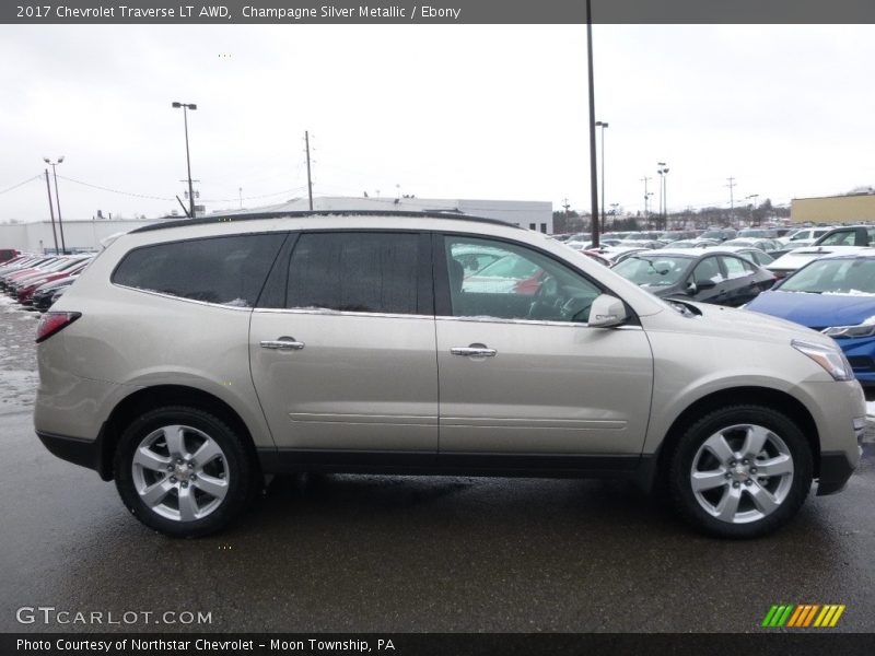 Champagne Silver Metallic / Ebony 2017 Chevrolet Traverse LT AWD