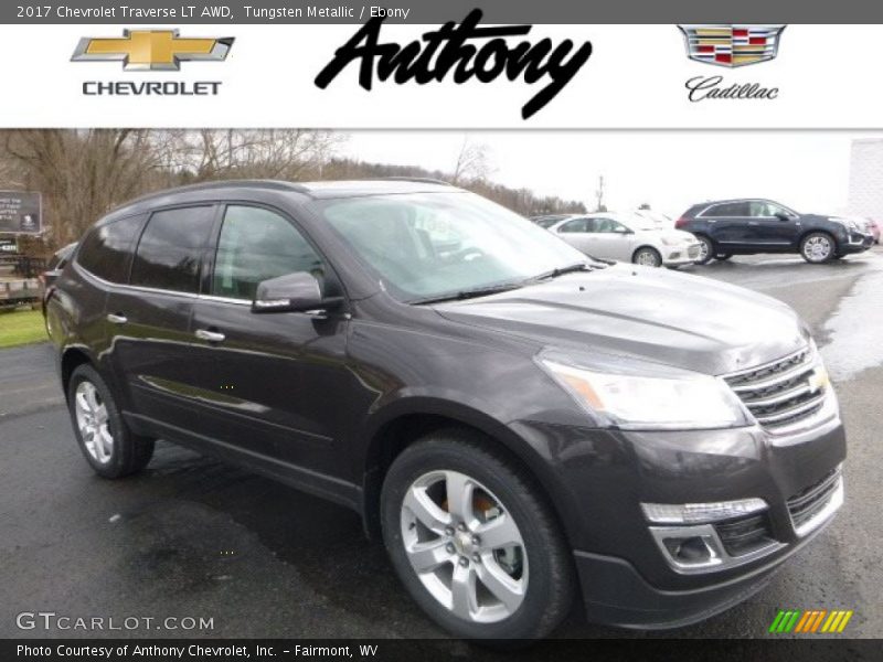 Tungsten Metallic / Ebony 2017 Chevrolet Traverse LT AWD