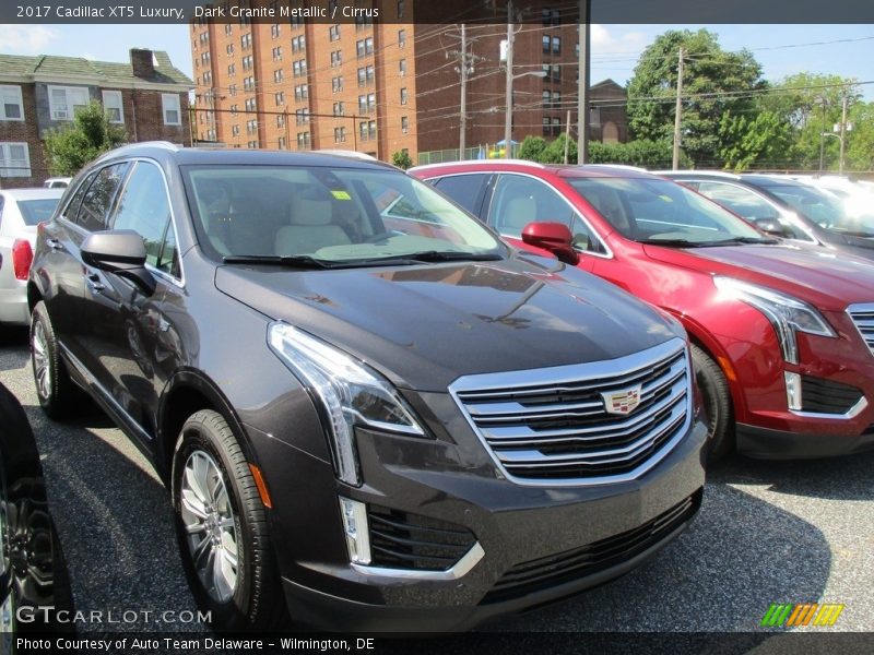Dark Granite Metallic / Cirrus 2017 Cadillac XT5 Luxury