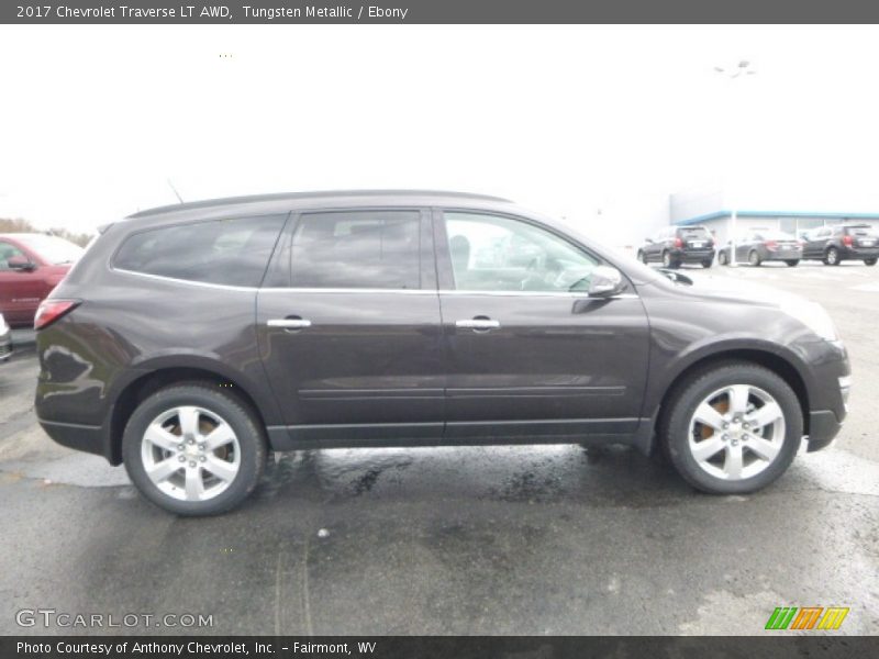 Tungsten Metallic / Ebony 2017 Chevrolet Traverse LT AWD
