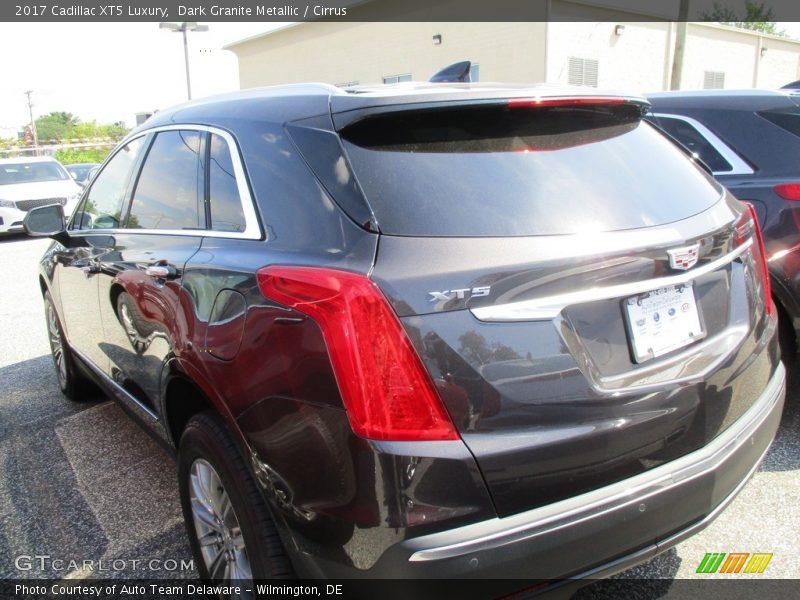 Dark Granite Metallic / Cirrus 2017 Cadillac XT5 Luxury