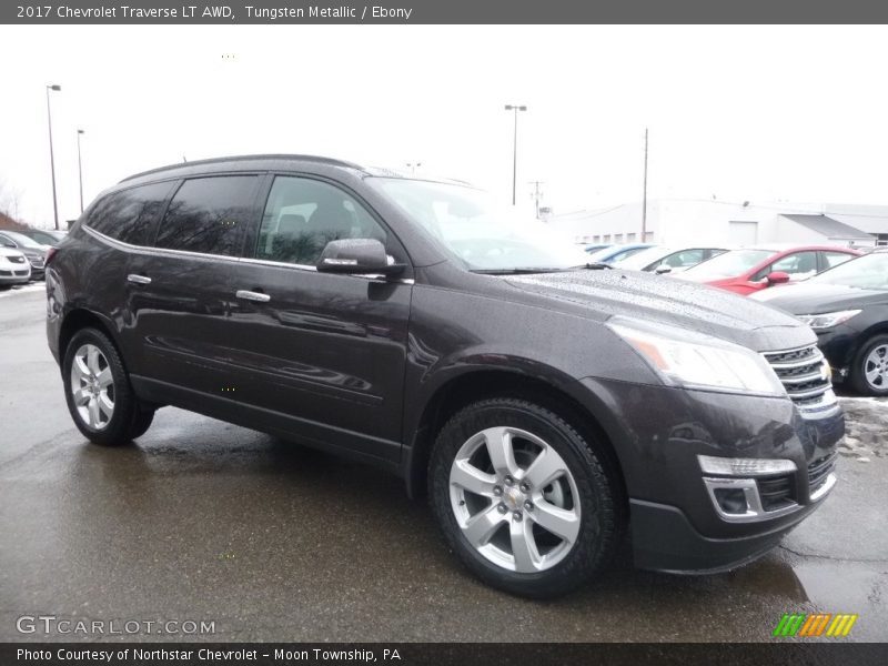 Tungsten Metallic / Ebony 2017 Chevrolet Traverse LT AWD