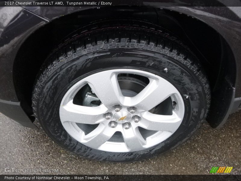 Tungsten Metallic / Ebony 2017 Chevrolet Traverse LT AWD
