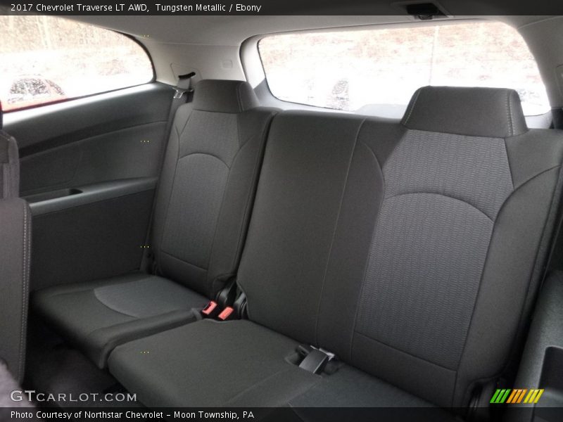 Tungsten Metallic / Ebony 2017 Chevrolet Traverse LT AWD