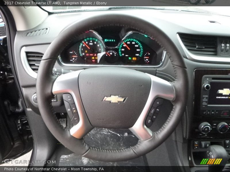 Tungsten Metallic / Ebony 2017 Chevrolet Traverse LT AWD