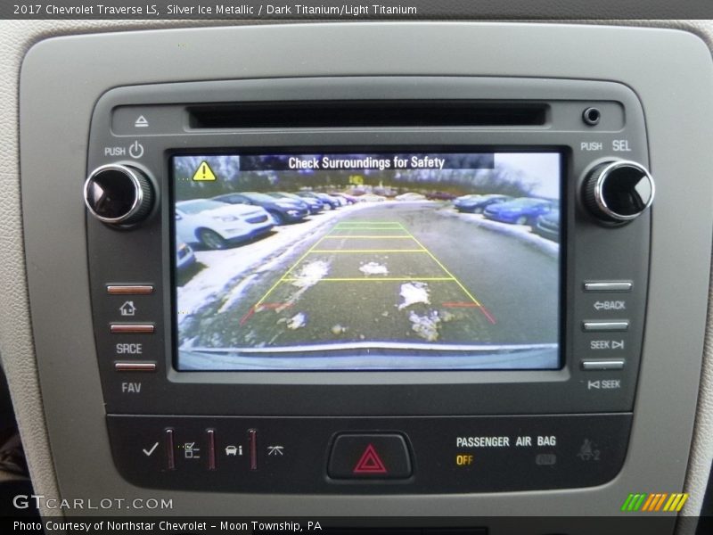 Silver Ice Metallic / Dark Titanium/Light Titanium 2017 Chevrolet Traverse LS