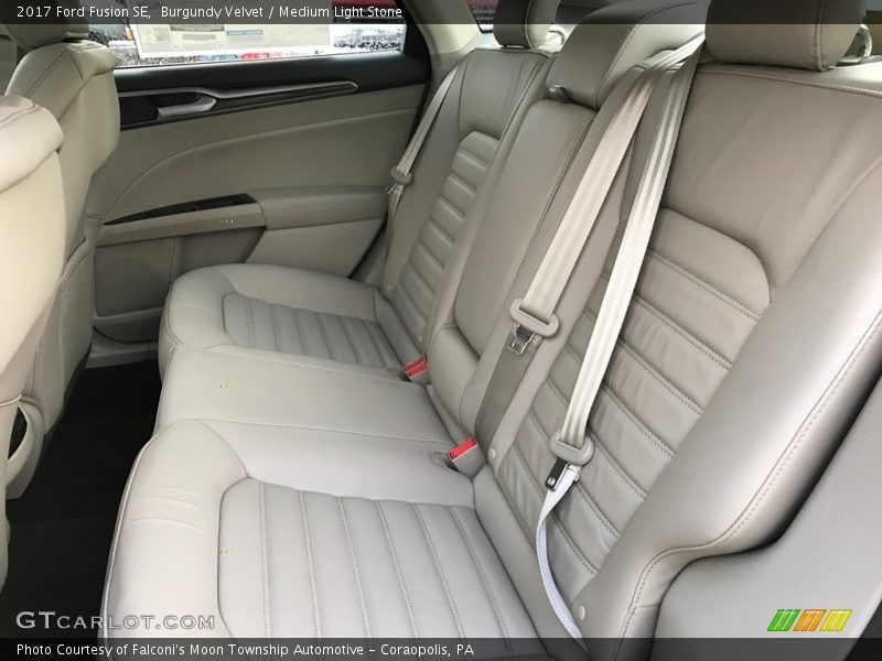 Burgundy Velvet / Medium Light Stone 2017 Ford Fusion SE