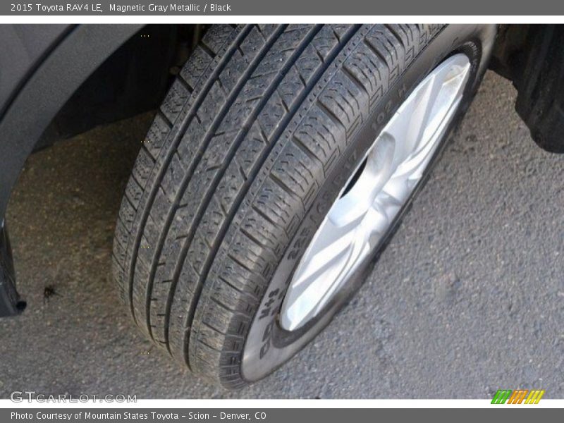 Magnetic Gray Metallic / Black 2015 Toyota RAV4 LE