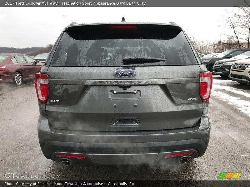Magnetic / Sport Appearance Dark Earth Gray 2017 Ford Explorer XLT 4WD