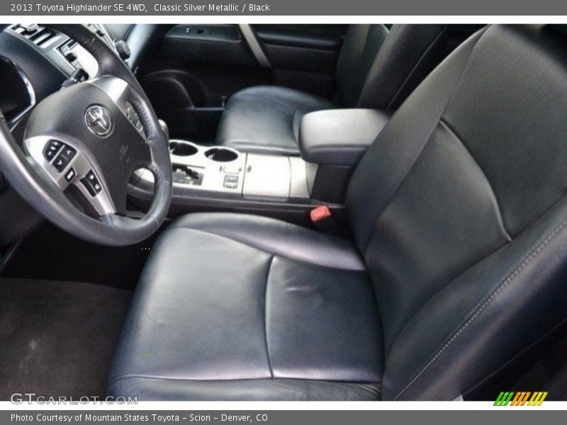 Classic Silver Metallic / Black 2013 Toyota Highlander SE 4WD
