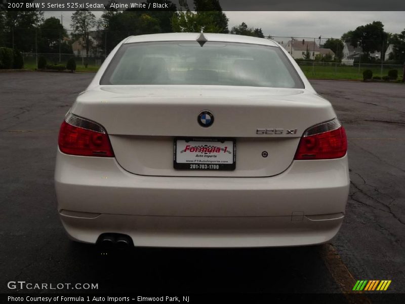 Alpine White / Black 2007 BMW 5 Series 525xi Sedan