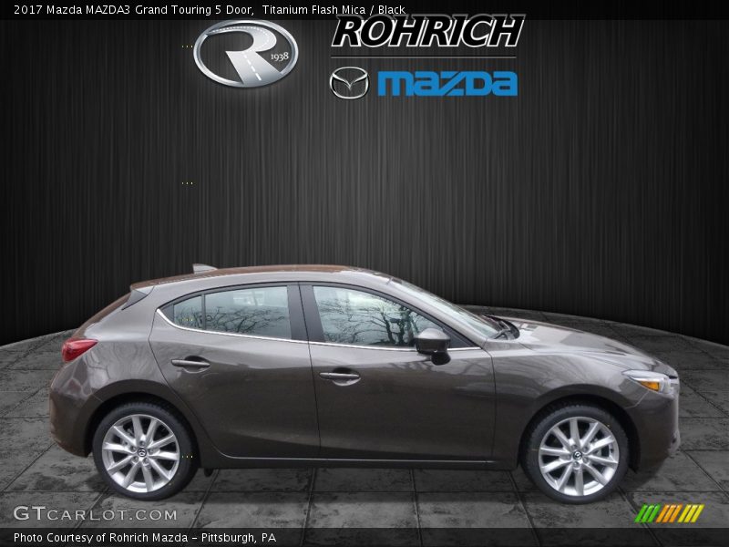 Titanium Flash Mica / Black 2017 Mazda MAZDA3 Grand Touring 5 Door