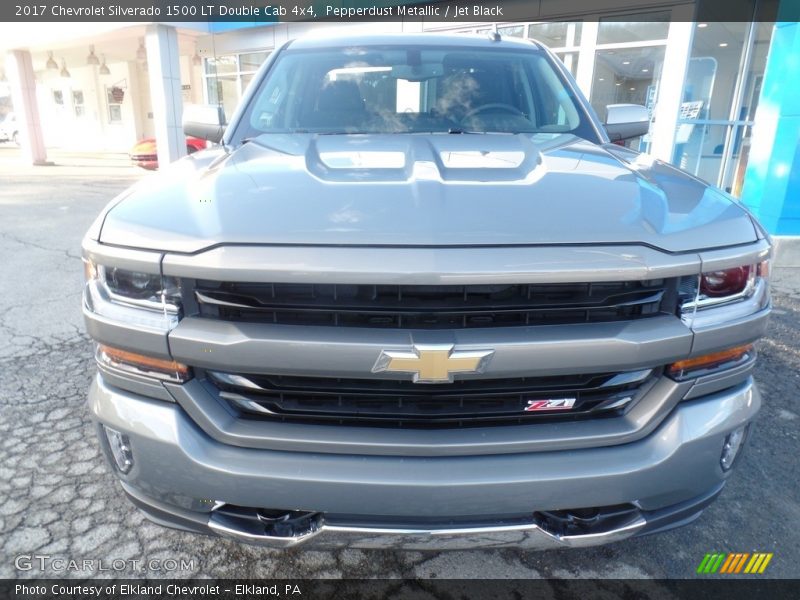 Pepperdust Metallic / Jet Black 2017 Chevrolet Silverado 1500 LT Double Cab 4x4