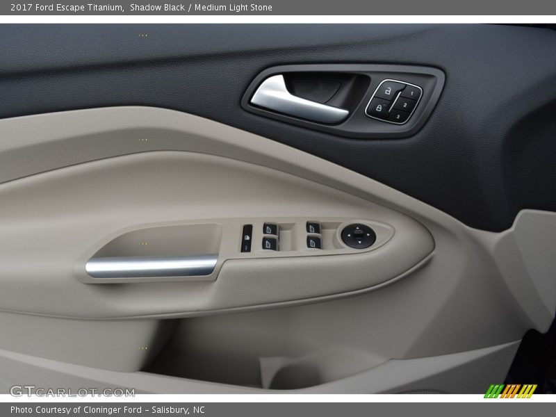 Shadow Black / Medium Light Stone 2017 Ford Escape Titanium