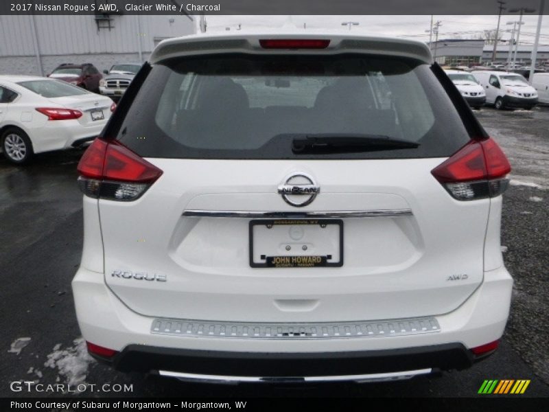 Glacier White / Charcoal 2017 Nissan Rogue S AWD
