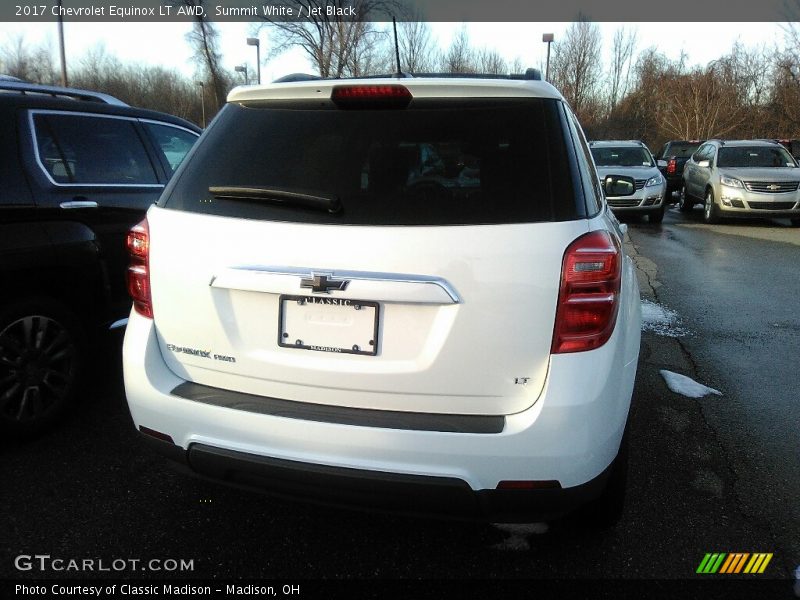 Summit White / Jet Black 2017 Chevrolet Equinox LT AWD