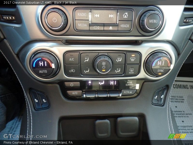 Black / Jet Black 2017 Chevrolet Suburban LT 4WD