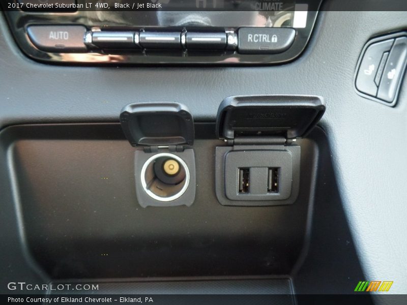 Black / Jet Black 2017 Chevrolet Suburban LT 4WD