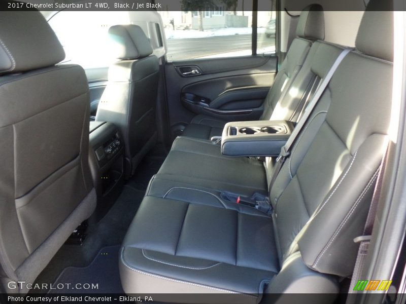 Black / Jet Black 2017 Chevrolet Suburban LT 4WD