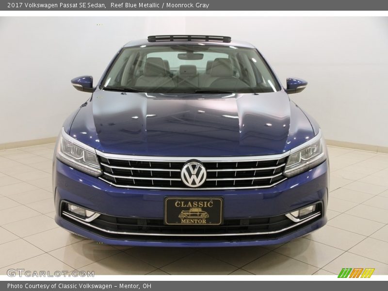 Reef Blue Metallic / Moonrock Gray 2017 Volkswagen Passat SE Sedan