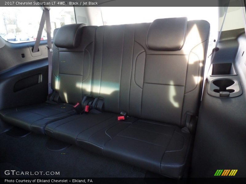 Black / Jet Black 2017 Chevrolet Suburban LT 4WD