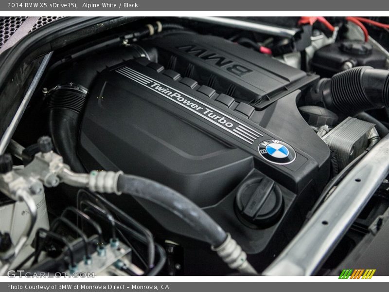 Alpine White / Black 2014 BMW X5 sDrive35i