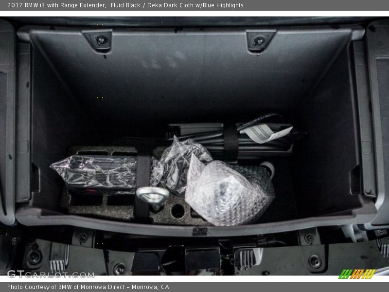 Fluid Black / Deka Dark Cloth w/Blue Highlights 2017 BMW i3 with Range Extender