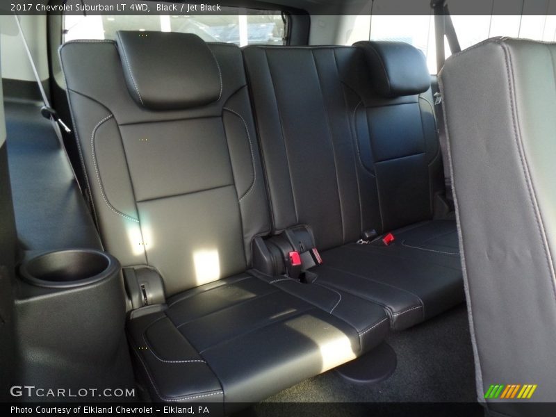 Black / Jet Black 2017 Chevrolet Suburban LT 4WD