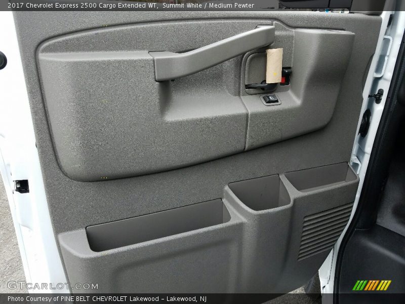 Summit White / Medium Pewter 2017 Chevrolet Express 2500 Cargo Extended WT