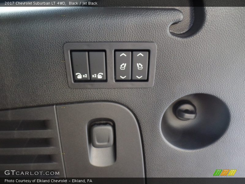 Black / Jet Black 2017 Chevrolet Suburban LT 4WD