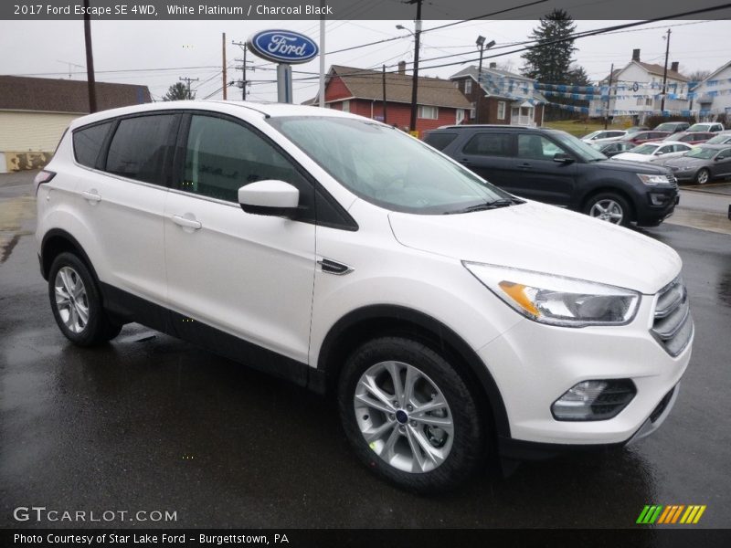 White Platinum / Charcoal Black 2017 Ford Escape SE 4WD