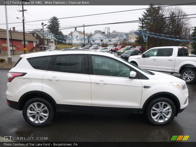 White Platinum / Charcoal Black 2017 Ford Escape SE 4WD