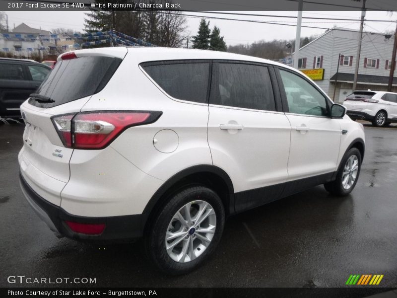White Platinum / Charcoal Black 2017 Ford Escape SE 4WD