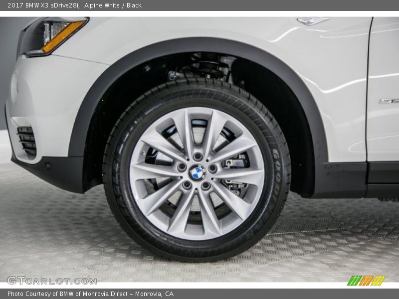 Alpine White / Black 2017 BMW X3 sDrive28i