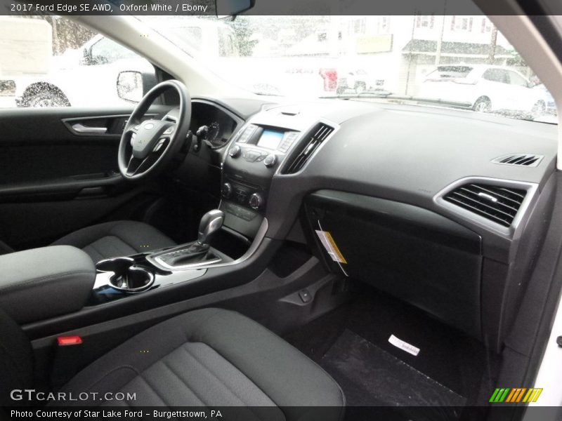 Oxford White / Ebony 2017 Ford Edge SE AWD