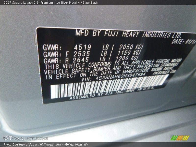 Ice Silver Metallic / Slate Black 2017 Subaru Legacy 2.5i Premium
