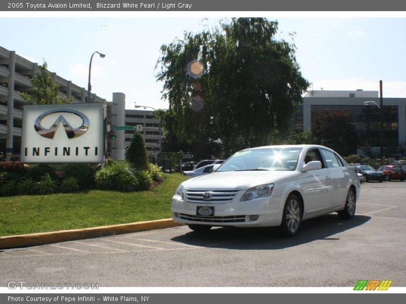 Blizzard White Pearl / Light Gray 2005 Toyota Avalon Limited