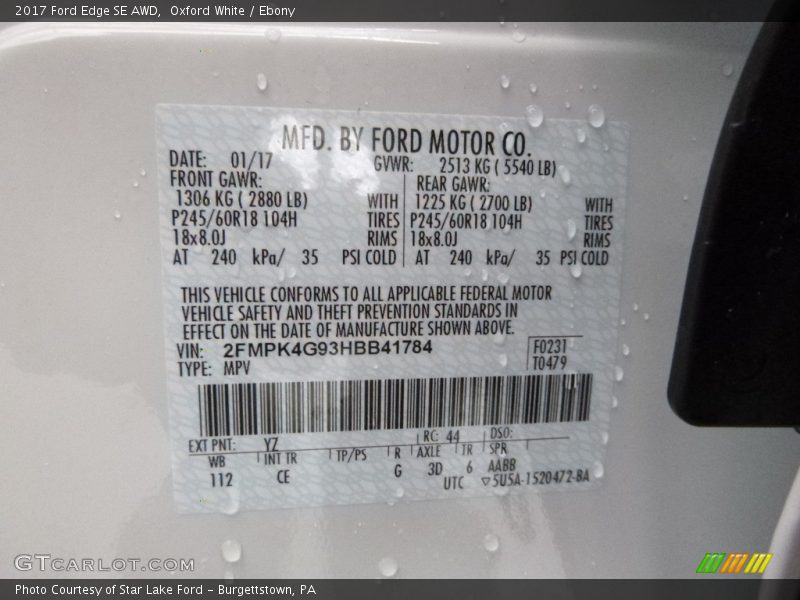 Oxford White / Ebony 2017 Ford Edge SE AWD