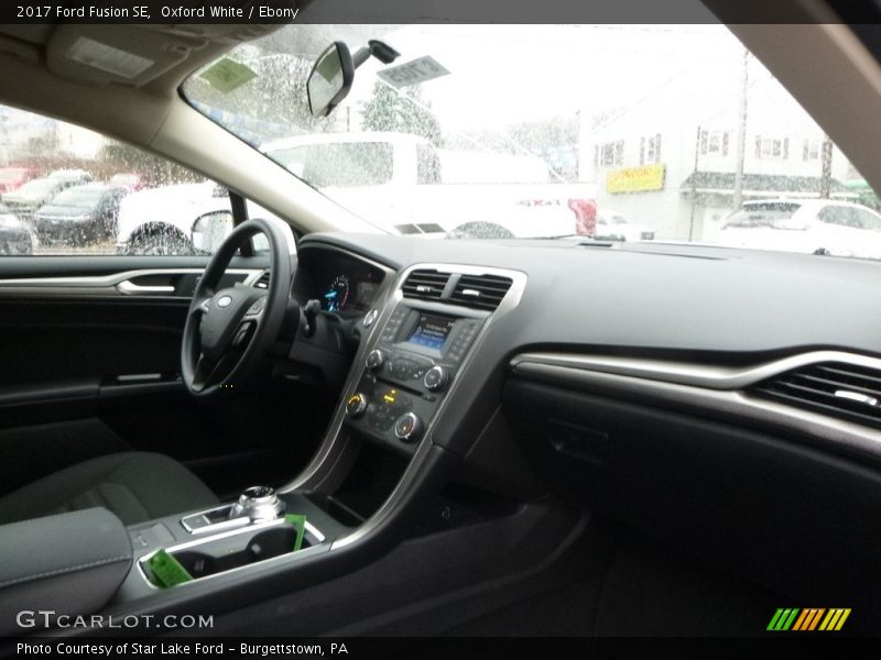 Oxford White / Ebony 2017 Ford Fusion SE