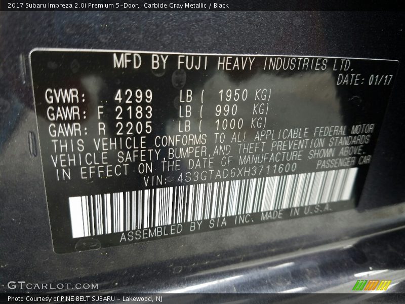Carbide Gray Metallic / Black 2017 Subaru Impreza 2.0i Premium 5-Door