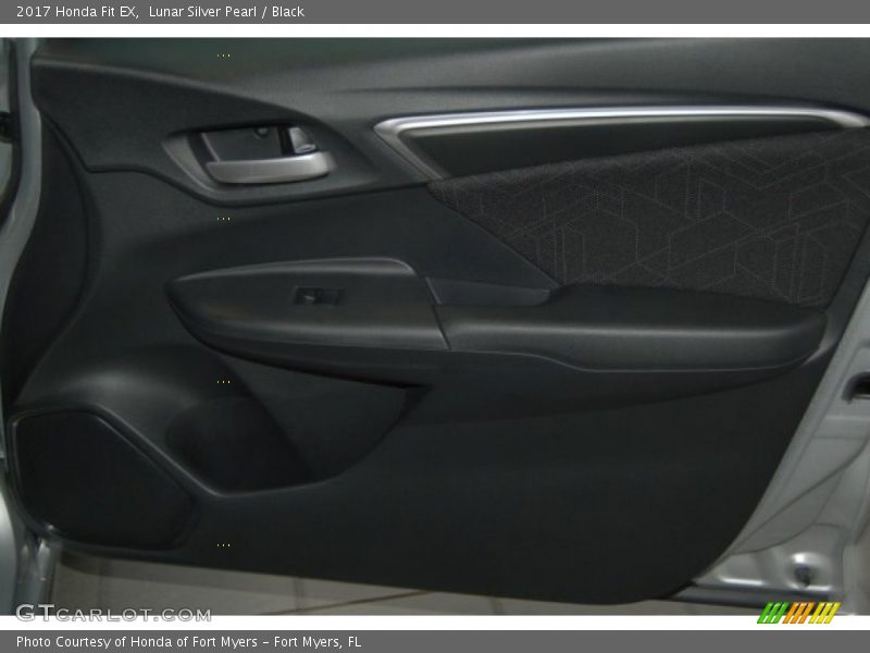 Lunar Silver Pearl / Black 2017 Honda Fit EX