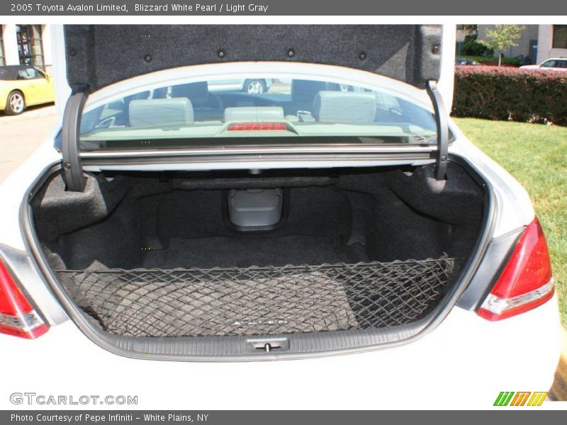 Blizzard White Pearl / Light Gray 2005 Toyota Avalon Limited