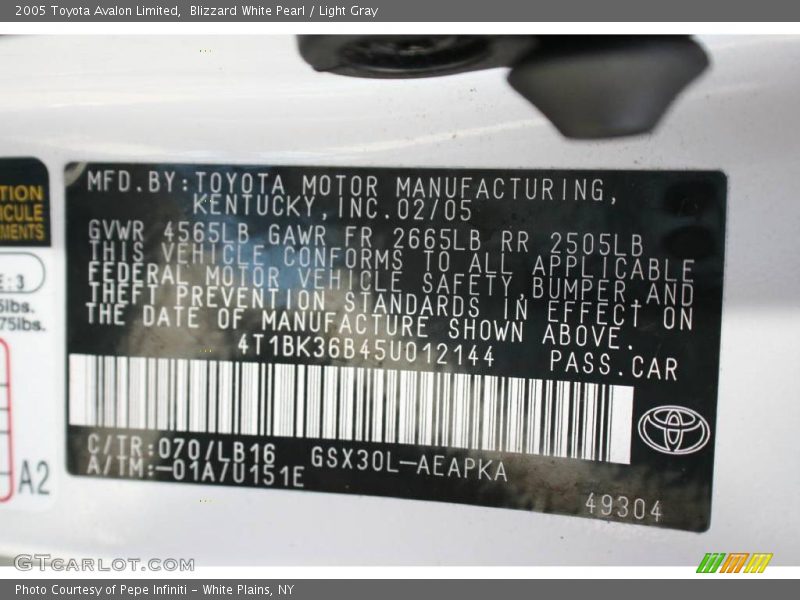 Blizzard White Pearl / Light Gray 2005 Toyota Avalon Limited