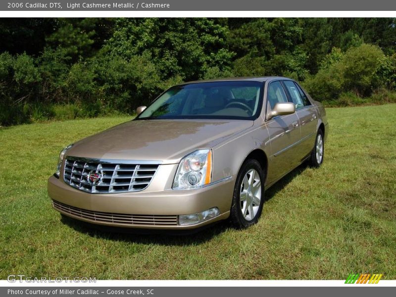 Light Cashmere Metallic / Cashmere 2006 Cadillac DTS