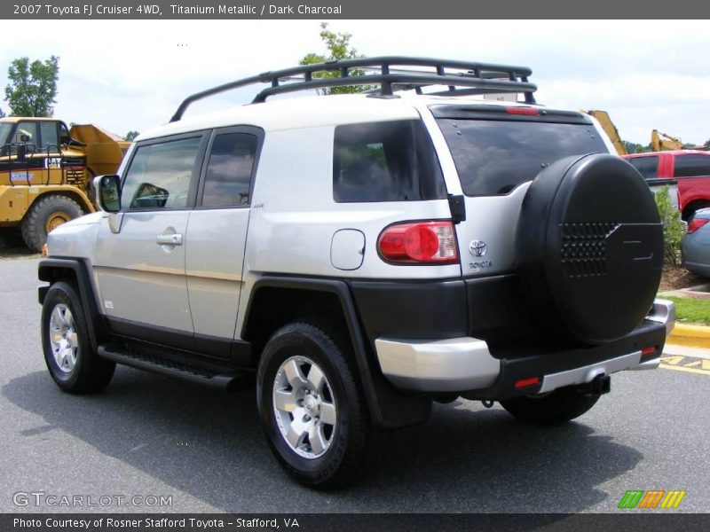 Titanium Metallic / Dark Charcoal 2007 Toyota FJ Cruiser 4WD